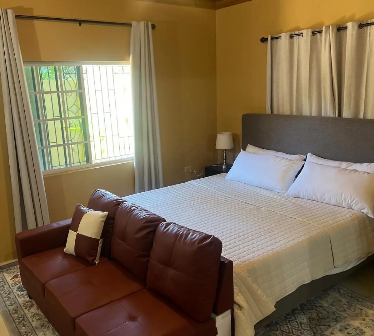Walk To The Beach Apartment In Negril 2 Bedrooms 2 Bathrooms